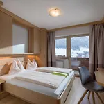 Aparthotel Brandauerhof 4*