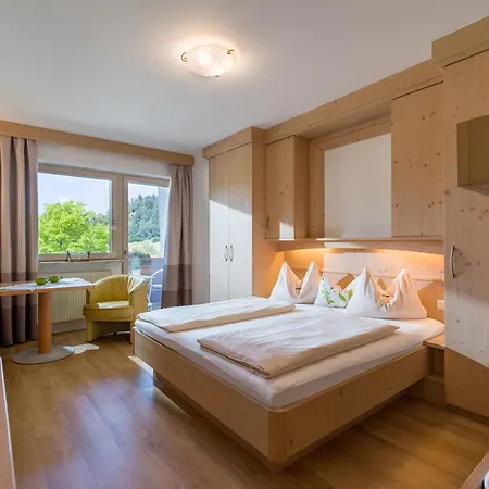 Brandauerhof 4* 왈츠시